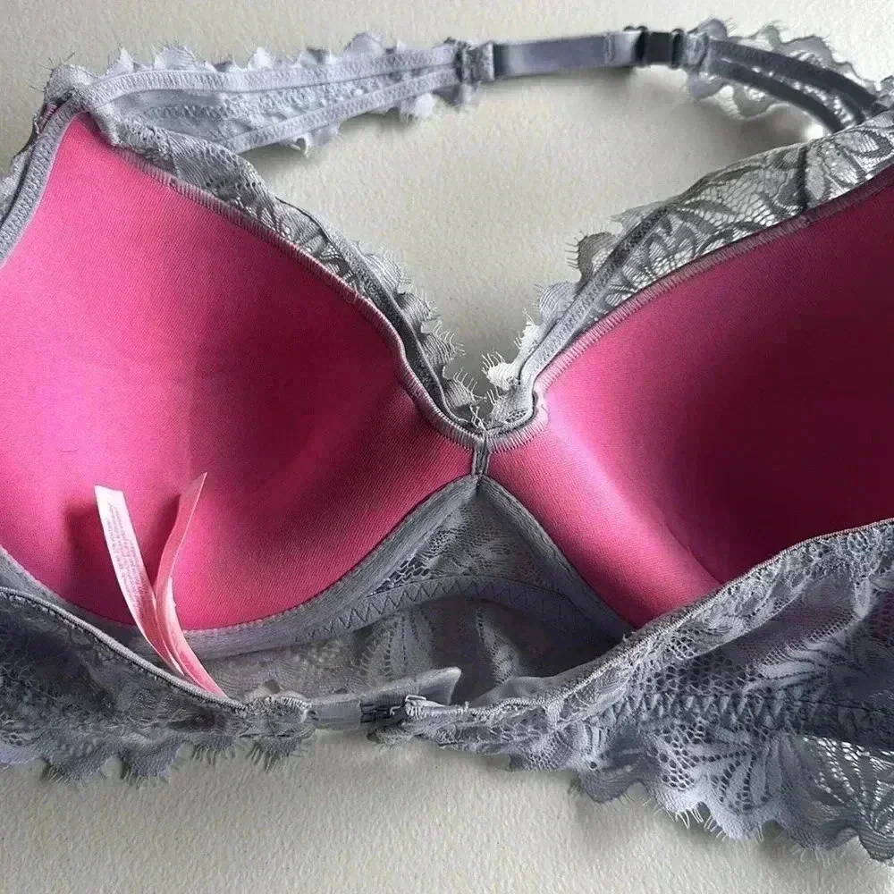 Pink - Picture 2 of 3